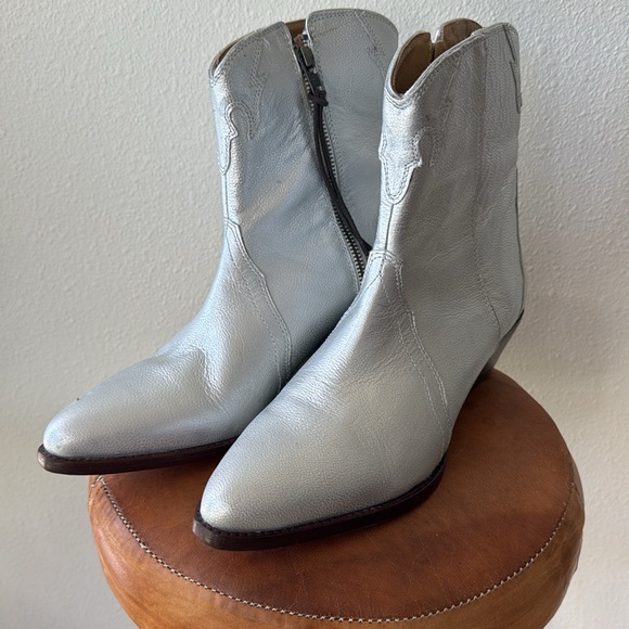 Free People New Frontier Western Boots Color Silver US 9.5/ EU 39.5 - Picture 4 of 10